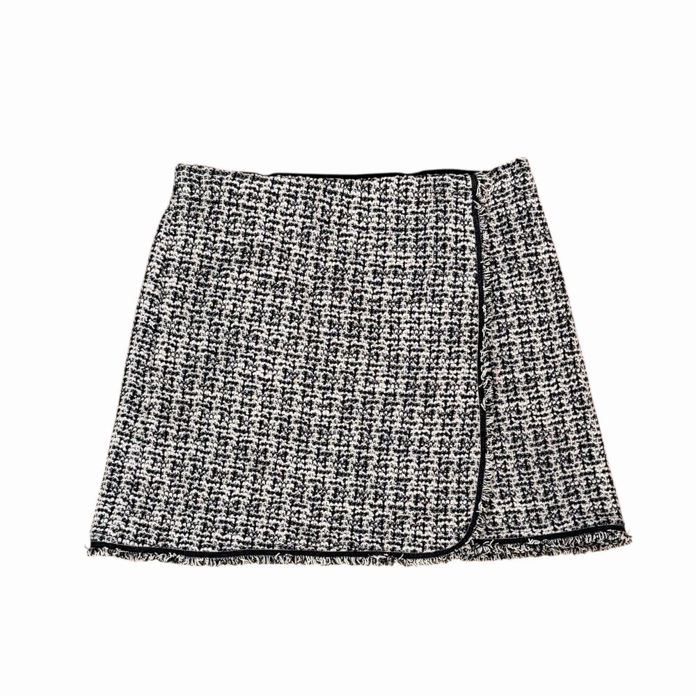 Max Stydio Black And White Mini Skirt, Size M